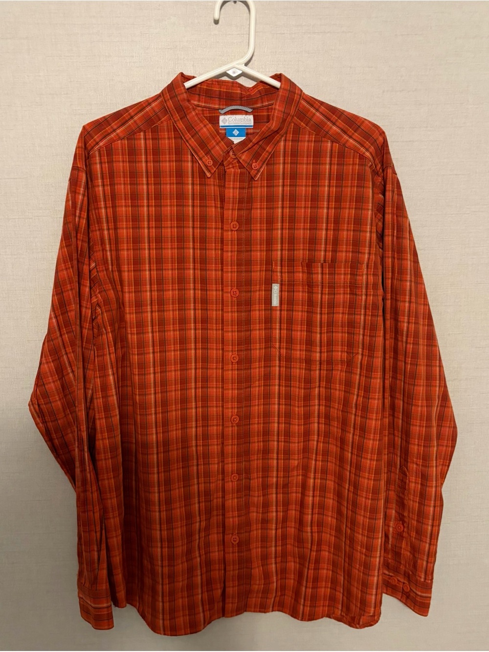 Men’s Large Columbia Plaid Long-Sleeve Shirt